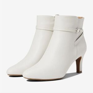 New Life Stride Guild Ankle Bootie Color Bone Size 7 Wide